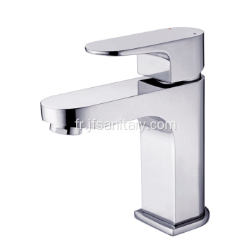 Robinet d&#39;eau pour lavabo